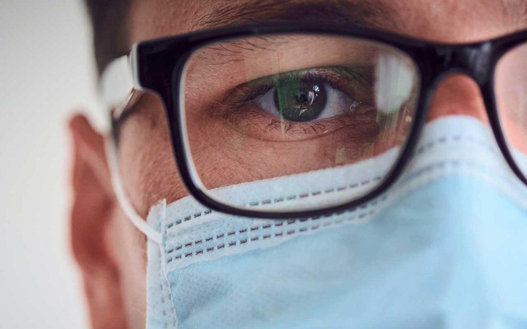 How does Covid-19 affect eyesight?